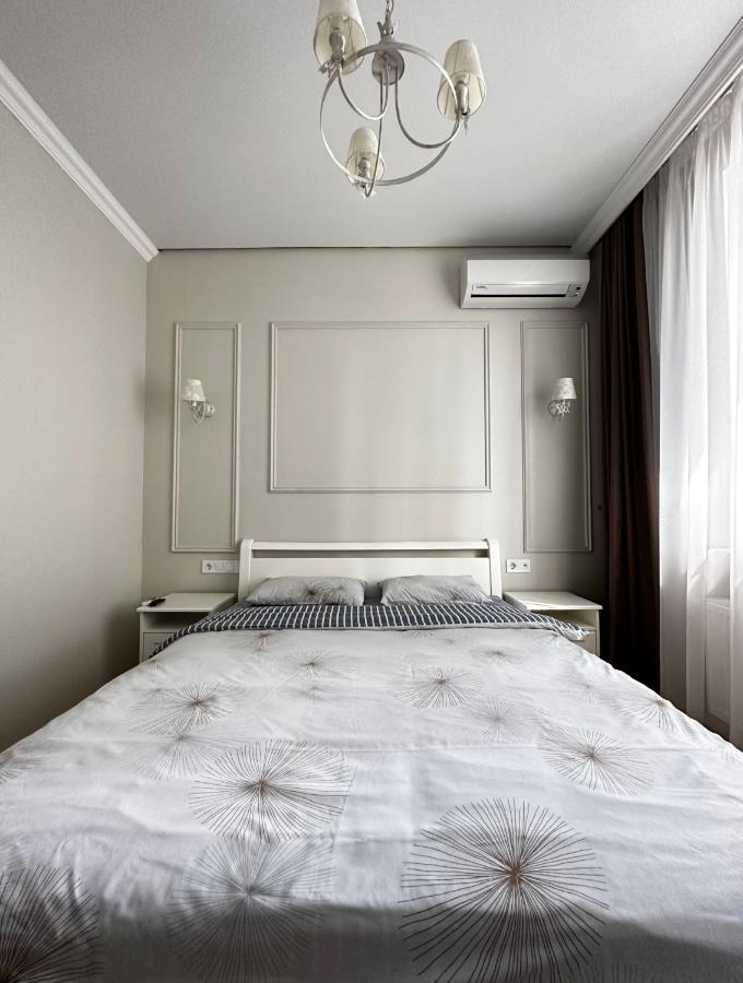 Gagarin Plaza Stylish Apartment Одеса Екстер'єр фото